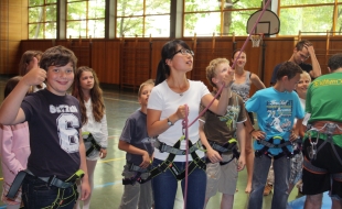 sommercamps fur kinder nuremberg Mr. Higgins' English Camps for Kids