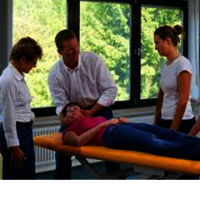 osteopathie kurse nuremberg AMS-Akademie f. medizinische Weiterbildungen & Ausbildung in der Physiotherapie