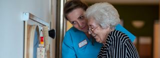 angebote pflegearbeit fur altere menschen nuremberg Kompetenzzentrum für Menschen mit Demenz